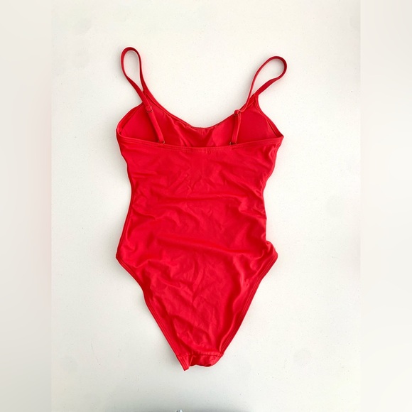 Angie The Amalfie One Piece - Picture 2 of 2